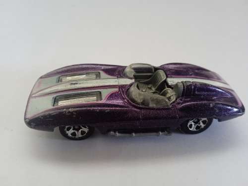 Hot Wheels 2002 Corvette Stingray