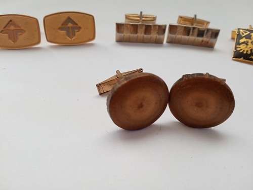 4 x sets of cuff links
