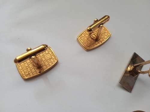 4 x sets of cuff links