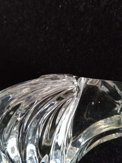 Lovely glass elephant paper weight