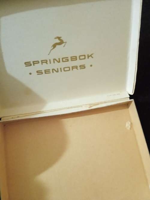 Springbok Seniors cigarette box