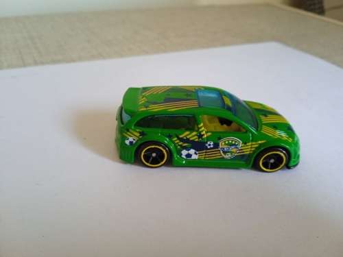 Hot Wheels 2002 Audacious