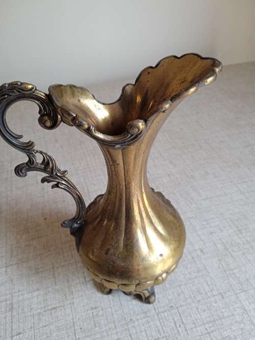 Lovely brass jug/vase from Italy