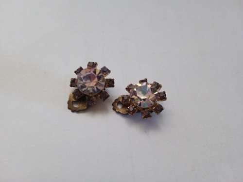 Lovely flower clipon earrings