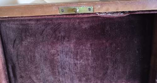 Vintage leather bound jewelery box from Italy