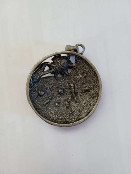 Stunning pendant