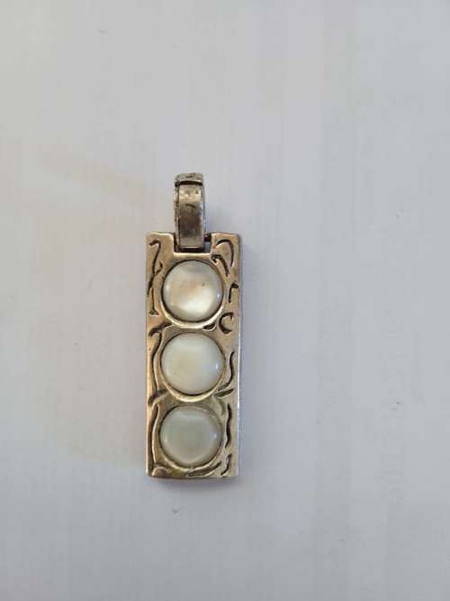 Pretty pendant