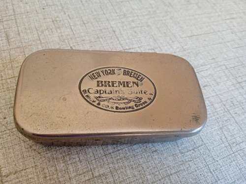 Antique New York Bremen Tobacco tin