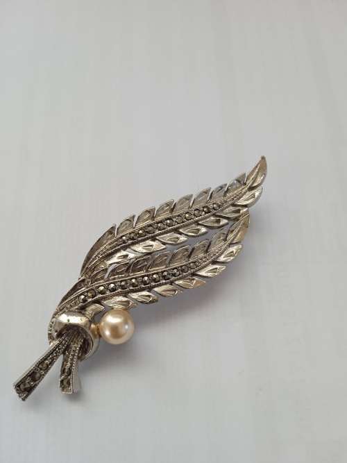 Stunning Brooch