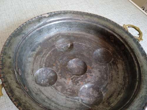 Vintage copper egg/escargo pan
