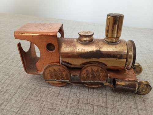 Rare Rhodesian train trench art ornament