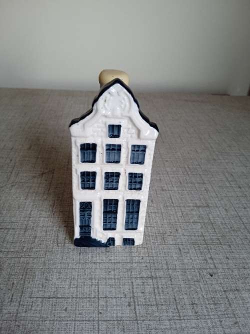 KLM House 62