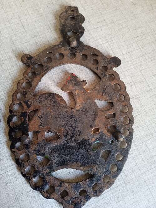 2 x Cast Iron trivots/pot stands