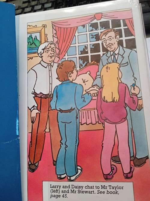 Find the Villain no. 1 by Enid Blyton