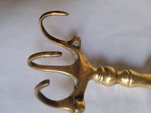Brass keyholder