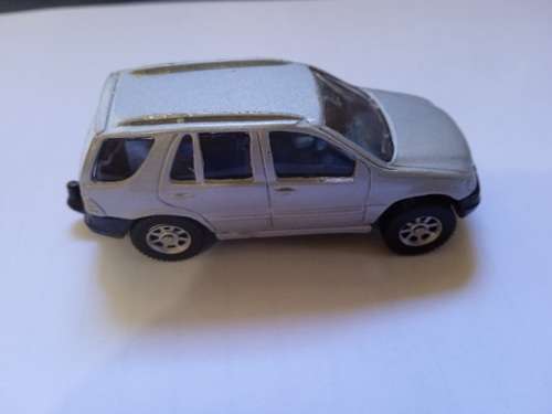 Maisto Mercedes Benz ML320