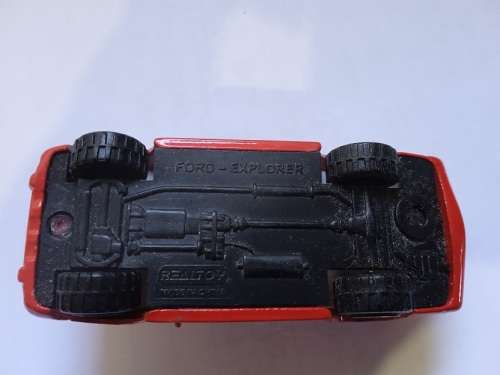 Realtoy Ford Explorer