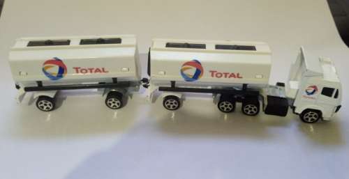 Majorette Total 3 section truck