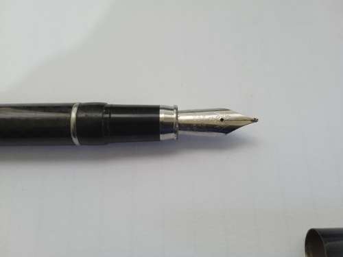 Fountain pen