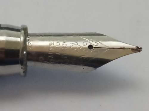 Fountain pen