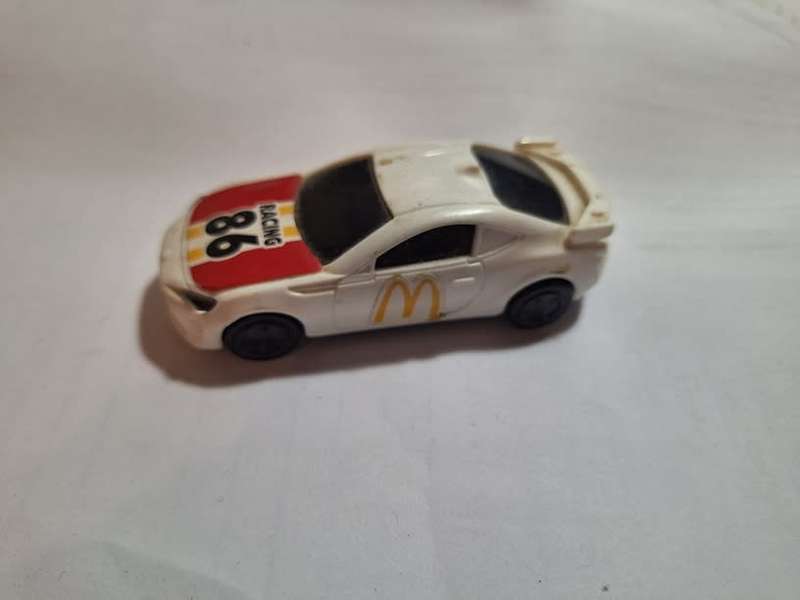 2017 Tomica Toyota for McDonalds