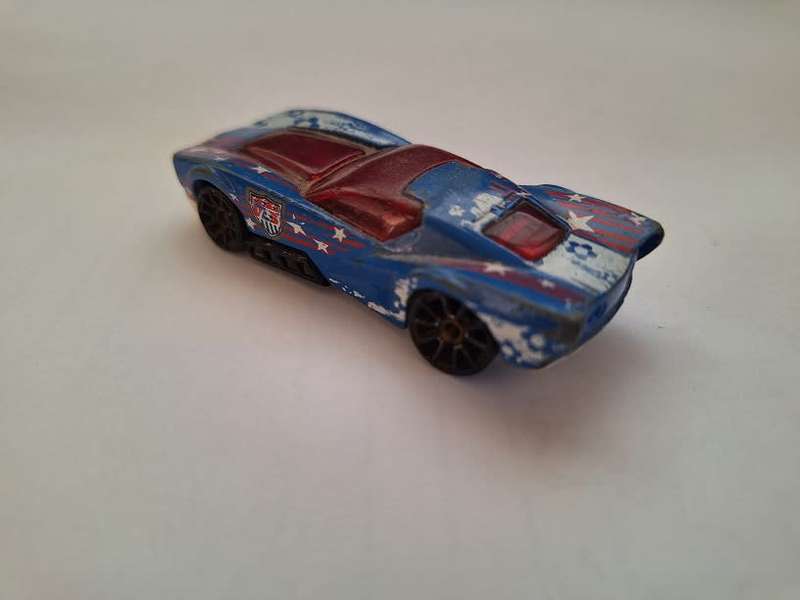 Hot Wheels Hammerhead street shaker