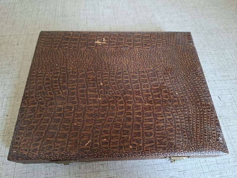 Vintage cutlery box