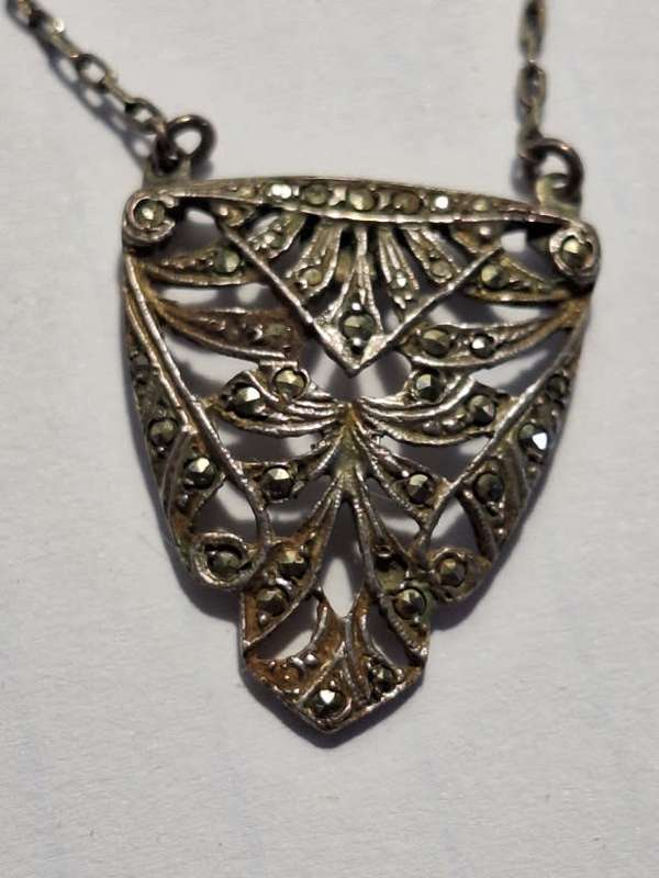 Lovely silver necklace