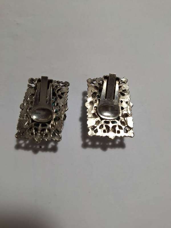 Pretty earrings