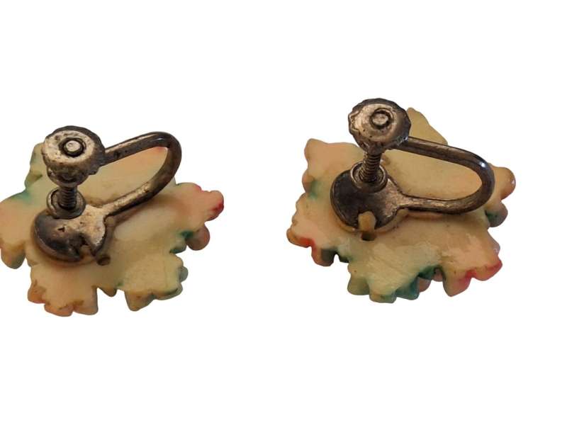 Adorable earrings