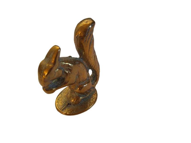 brass squirrel ornament 5cm high