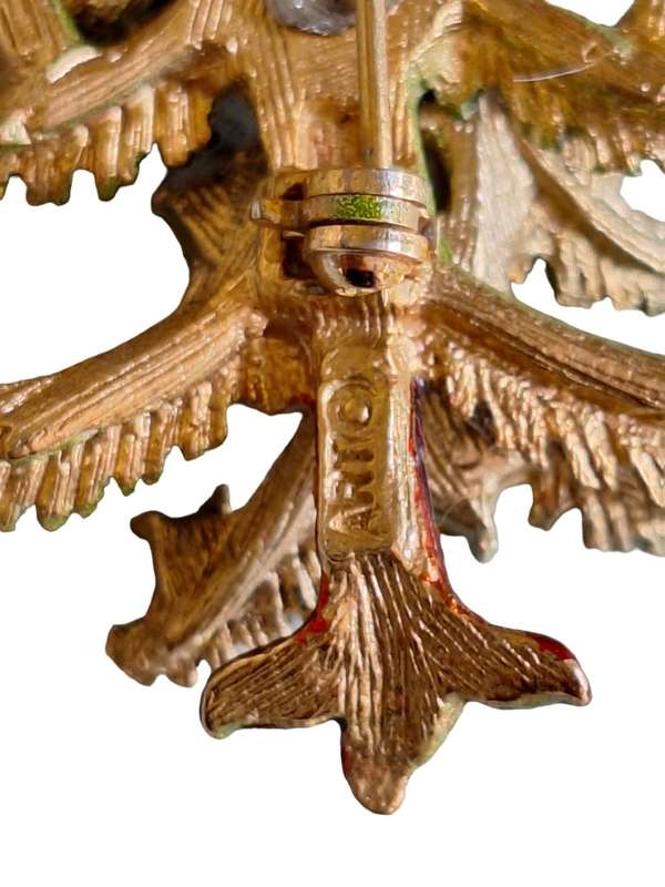 Rare - Vintage X-mas tree ART brooch