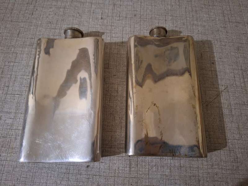 2 x Stunning hip flasks