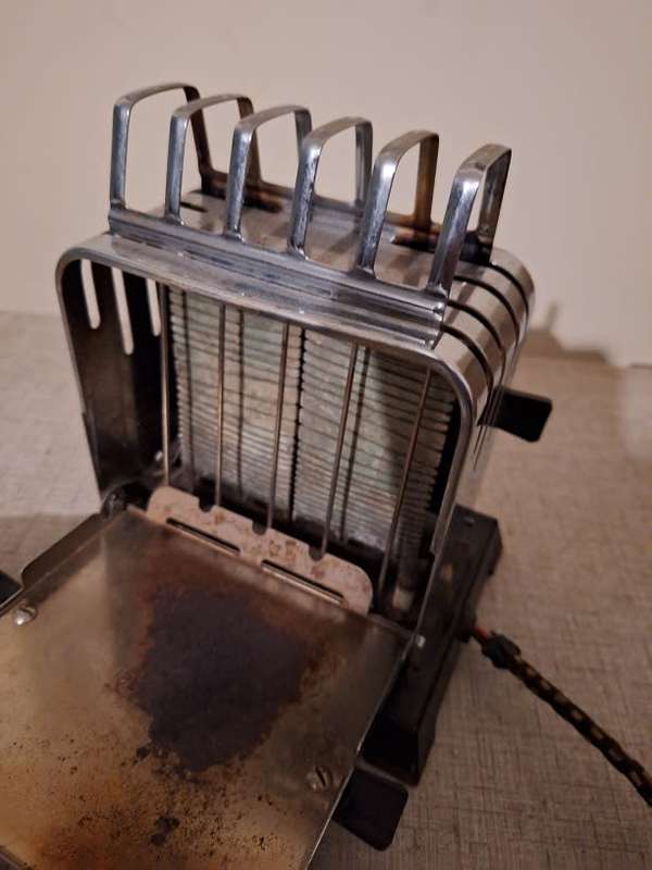 Vintage Speedie toaster