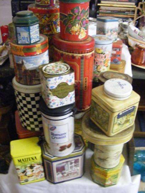 FANTASTIC COLLECTION OF TINS