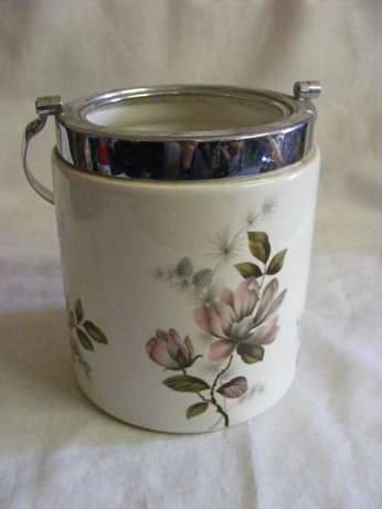 LOVELY MIDWINTER BISCUIT BARREL REGRET NO LID