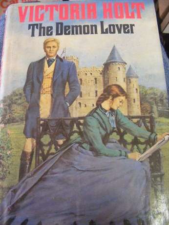 THE DEMON LOVERS BY VICTORIA HOLT