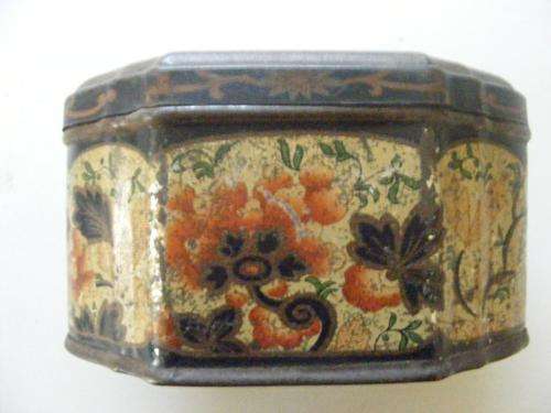 VERY OLD PRETTY TIN
