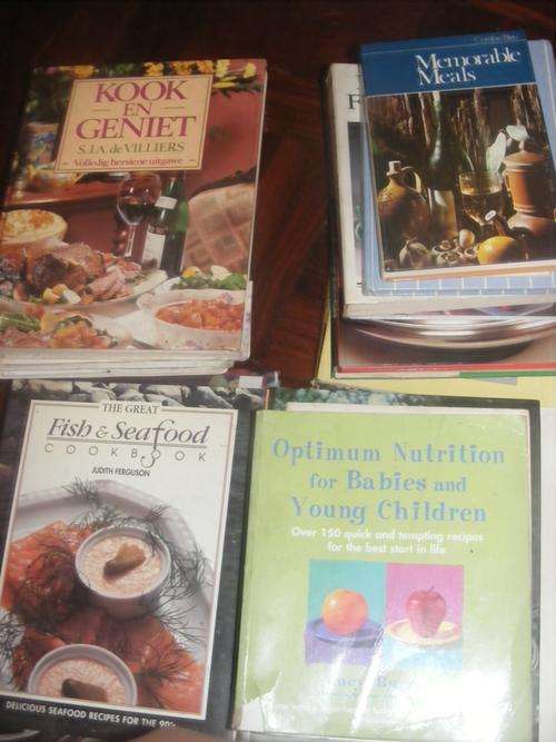 22 RECIPE BOOKS