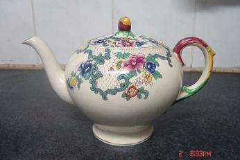 STUNNING ROYAL CAULDON TEAPOT