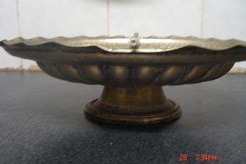 STUNNING FOOTED FRUIT BASKET TO RESTORE