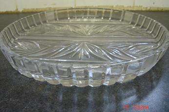 STUNNING GLASS SNACK PLATE