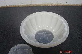 TUPPERWARE JELLY MOULD