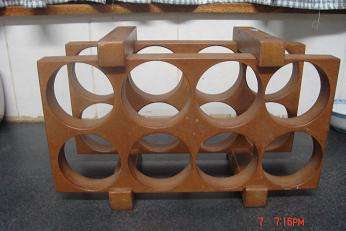 LOVELY WINE RACK