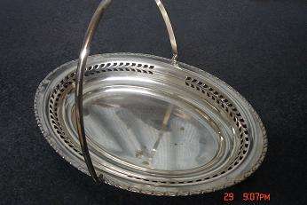 LOVELY EPNS BISCUIT SERVER