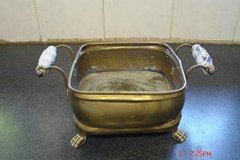 STUNNING FOOTED BRASS BOWL WITH CERAMIC HANDLES
