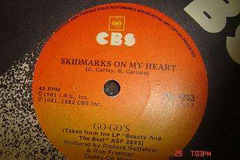 GO-GO'S SEVEN SINGLE