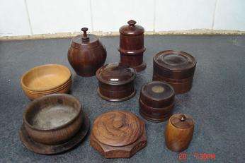 JOB LOT OF WOODEN ITEMS SOME STINKHOUT