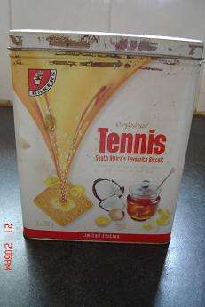 TENNIS BISCUIT TIN