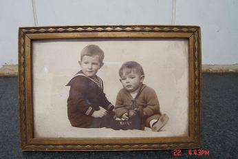 LOVELY PICTURE FRAME